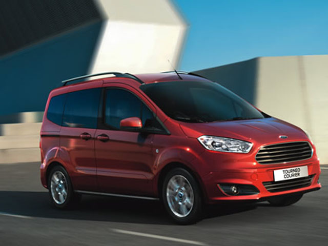 FORD TOURNEO COURİER